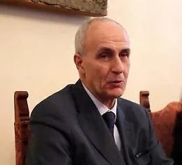Cgil, Cisl e Uil chiedono un tavolo di concertazione in Prefettura