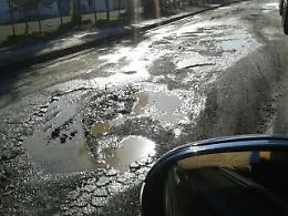 Catania, zona industriale abbandonata e pericolosa: noi lavoratori siamo stanchi di rischiare ogni giorno
