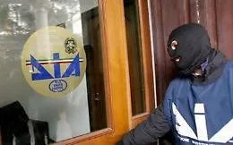 Appiccarono fuoco e una donna mor&igrave; intossicata, arresti a Bruxelles e Palermo