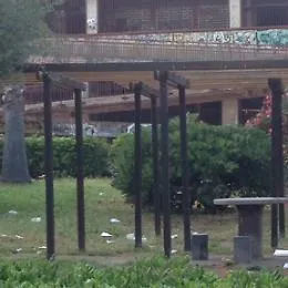 Catania, sporcizia al parco Vulcania: &laquo;Per ripulirlo deve passare qualche presidente&raquo; ?