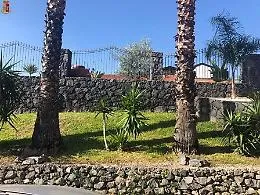 Catania, occupa un terreno pubblico
e ci costruisce una villa di lusso di 250 mq