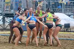 Champions Cup di beach handball a Catania, le azzurre in finale