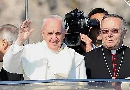 &laquo;Il blocco navale &egrave; respingimento&raquo; Il monito del cardinale Montenegro
