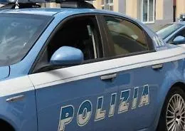 Acireale, spacciava dai domiciliari e il figlio di 12 anni era il tramite