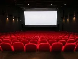 Due commedie e due film drammatici tra le new entry in sala nel weekend