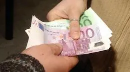 Catania, la lettera choc del commerciante &rdquo;Pago il pizzo a quei bastardi per paura&rdquo;