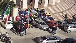 Respingimento differito Le associazioni in campo