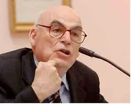 Il filosofo Natoli &laquo;Lotta per l&rsquo;ambiente e al terrore: due facce della stessa medaglia&raquo;