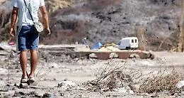I rom ritornano le campo bruciato a Zia Lia