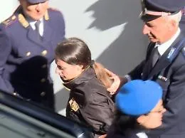 Delitto Loris, 30 anni a Veronica Lei piange in aula: &laquo;Sono innocente&raquo;