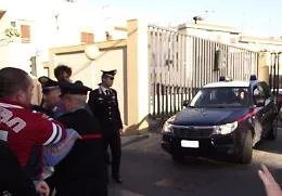 A Gela riunione di condominio finisce a legnate: sette arresti