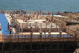 Catania, assalto ai solarium ancora chiusi
