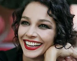 L&rsquo;attrice catanese Nicole Grimaudo: &laquo;&Egrave; arrivato il mio momento&raquo;