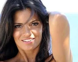 La bella Laura Torrisi si scopre severa: &laquo;Io mamma del Sud&raquo;