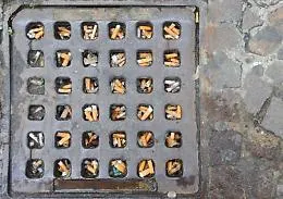 Sciacca, multe salate per chi getta mozziconi in strada