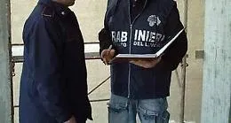 Catania, nel bar di via Etnea due lavoratori su nove impiegati in nero