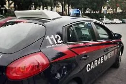 Catanese svaligia un appartamento ma perde documenti: denunciato