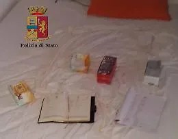 Ragusa, chiusa un'altra casa a luci rosse
La prostituta era cinese e praticava sconti
per eliminare la concorrenza nella zona