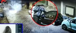 Catania, simboli fallici sulle auto e danni in Cattedrale: denunciato slovacco
