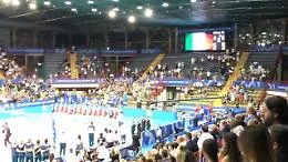 Volley femminile, Italia Belgio: l'inno cantato a Catania &egrave; da brividi