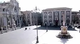 Catania e Sant'Agata senza festa: il clima surreale in piazza Duomo