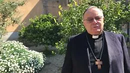 Don Franco:  &laquo;Buona Pasqua, perch&eacute; nonostante il buio della notte pi&ugrave; tardi il Sole sorger&agrave; ancora&raquo;