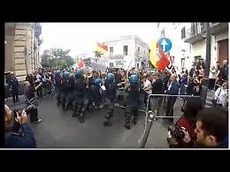 Salvini contestato a San Giovanni la Punta