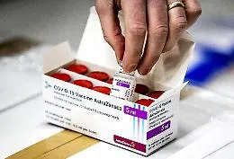 Astrazeneca, Rezza: &laquo;Ema chiarir&agrave; ogni dubbio, in Italia somministrate 7 milioni di dosi&raquo;