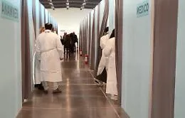 Nell'hub vaccini di Catania dopo il caso AstraZeneca: &laquo;Ora tutto &egrave;  pi&ugrave; complicato&raquo;