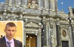 Catania, folla e lacrime ai funerali del militare morto dopo il vaccino
