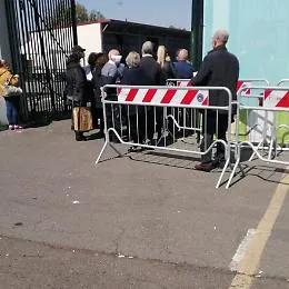 Catania: caos all'Hub a causa della mancanza vaccino Pfizer
