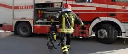 Ad Acireale 60enne gi&ugrave; da balcone del 5&deg; piano: morto sul colpo