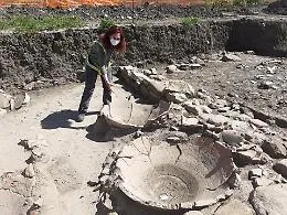 Vallelunga Pratameno, scoperta archeologica nel cantiere di Rfi: c'&egrave; un'antica villa romana