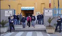 Operazione Caput Silente, l'uscita degli arrestati dalla questura di Enna: la fotogallery