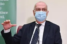 Vaccini, seconde dosi AstraZeneca: ecco cosa &egrave; stato deciso