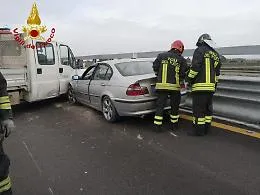 Incidente sull'autostrada Pa-Ct: quattro persone restano ferite