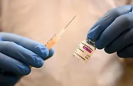 Vaccini, al via un nuovo open weekend (lungo) in Sicilia per AstraZeneca