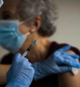 Vaccini agli over 60, Sicilia maglia nera  Gimbe: sono i pi&ugrave; esposti a variante Delta