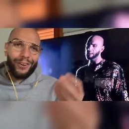 Marco Gray e &ldquo;Ten more times&rdquo; in versione acustica: cos&igrave; il cantante palermitano celebra il successo del brano