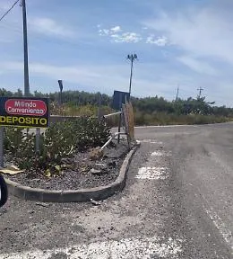 Catania: S. S. Gelso Bianco priva di segnaletica stradale verticale
