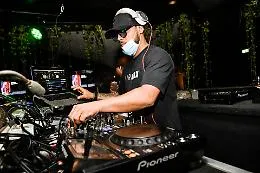 Discoteche, in Sicilia ripartenza con i &ldquo;live&rdquo;: dubbi sui tamponi nei locali