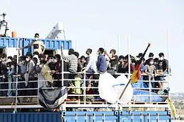 Porto di Pozzallo, secondo sbarco della giornata: stavolta sono arrivati in 37