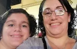 Le liti, la lettera d'addio, il cappio al collo: ma la morte di madre e figlia resta un giallo