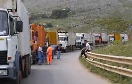 Sicilia, crisi rifiuti rinviata a met&agrave; agosto: 3 discariche per resistere