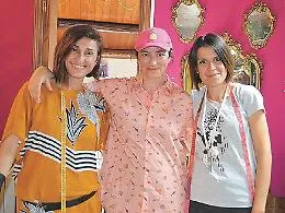 Amelia ed Emily, donne che a Catania &ldquo;intrizzano&rdquo; creativit&agrave;