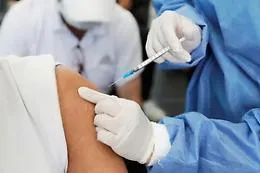 Sintomi, vaccini, pericolosit&agrave;: cosa sappiamo della variante B.1.1.529