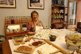 E' morta Nonna Vincenza, la regina dei dolci siciliani