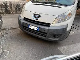 Catania:  "Transitare in via Caronda angolo via Bertuccio &egrave; un&rsquo;impresa ardua"