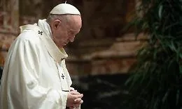 Media, le lettere inedite di Papa Francesco contro gli &laquo;intrighi mafiosi&raquo; dell'Opus Dei