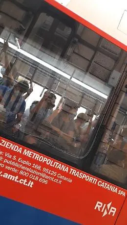 Catania: viaggiare sull'AMT al tempo della pandemia